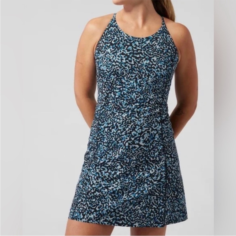 Athleta Infinity Dress in Clouded Leopard Blue
